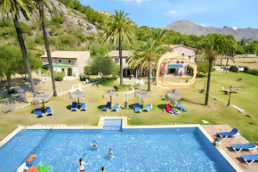 Comfortable Apartment in Pollença with Shared Pool